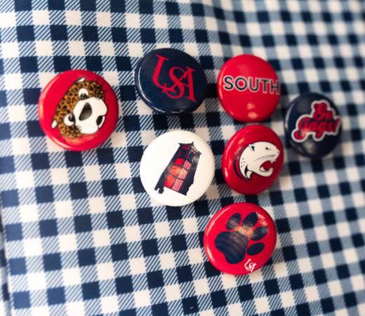 President Bonner's buttons.